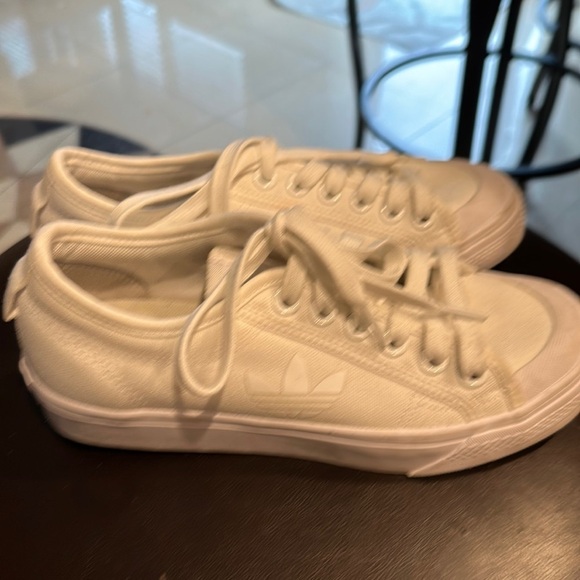 Adidas White Canvas Sneakers - Picture 2 of 7